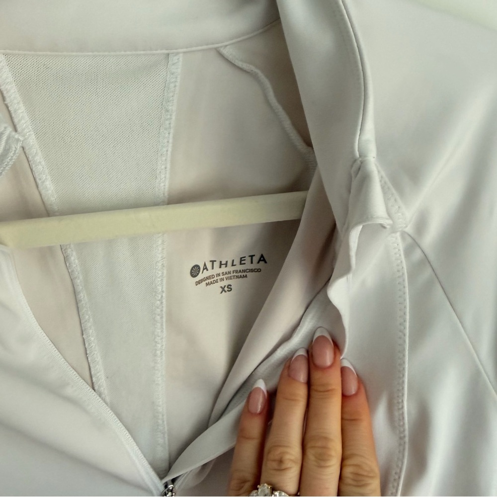 Athleta White Quarter Zip Pullover | Long Sleeve Athletic Top | Running Yoga Gym - Picture 5 of 10